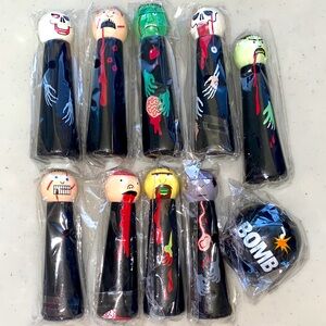 Zombie Apocalypse / Wooden Peg Dolls / BOWLING ZOMBIES